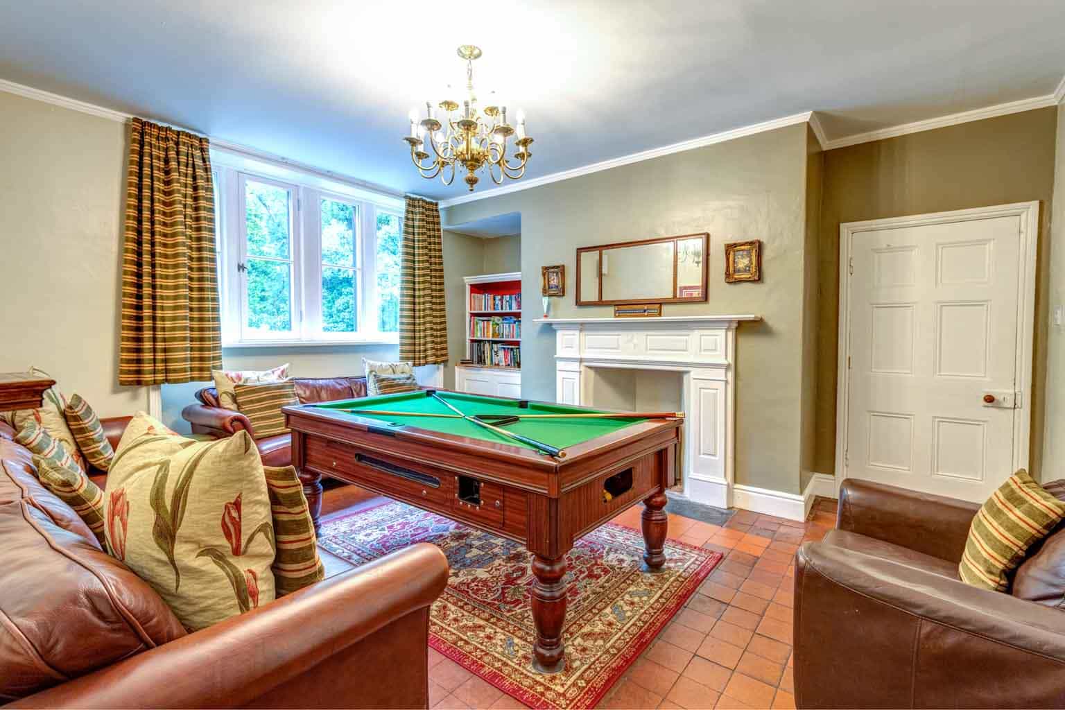 holiday homes scotland with games room