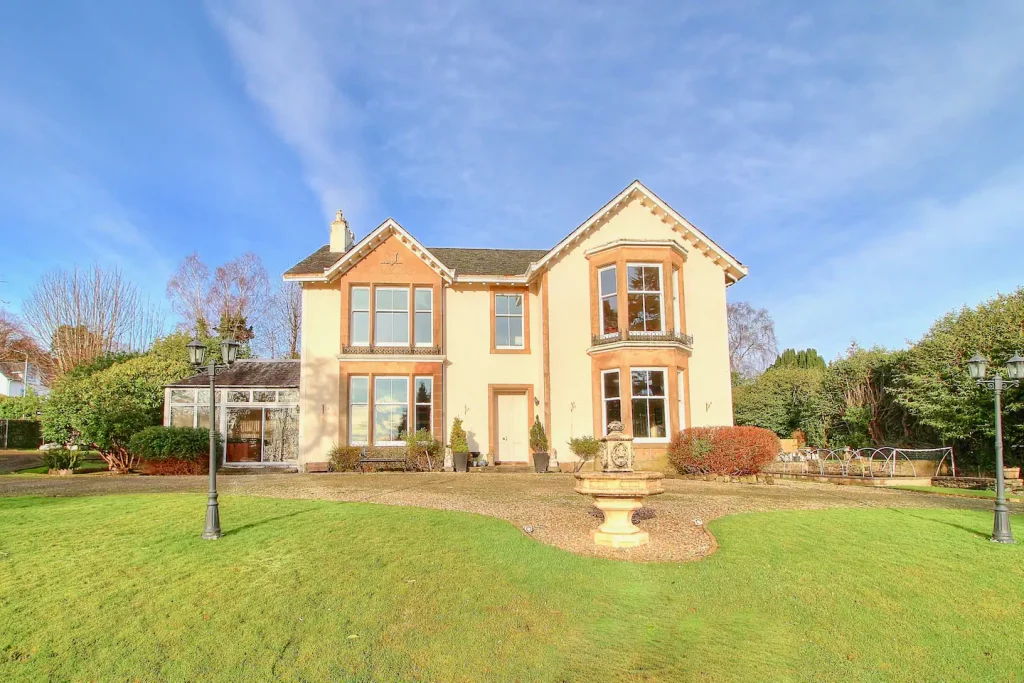 Party House with hot tub