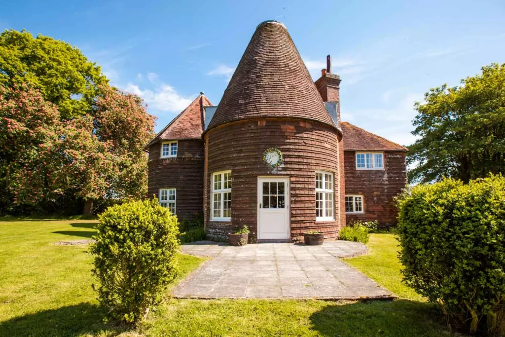 Party Houses for 12 guests