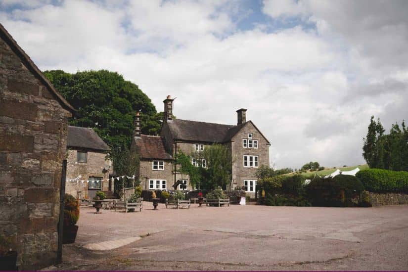 Large dry hire wedding venue with open grounds, UK